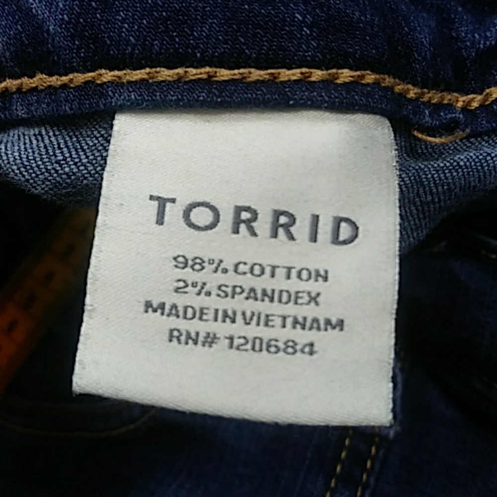 3/$20 Torrid - Picture 8 of 8